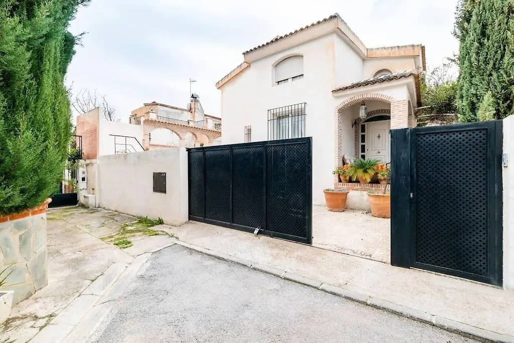 - Preciosa Casa Con Piscina - Cerca Del Centro Apartment Huetor Vega 0*,